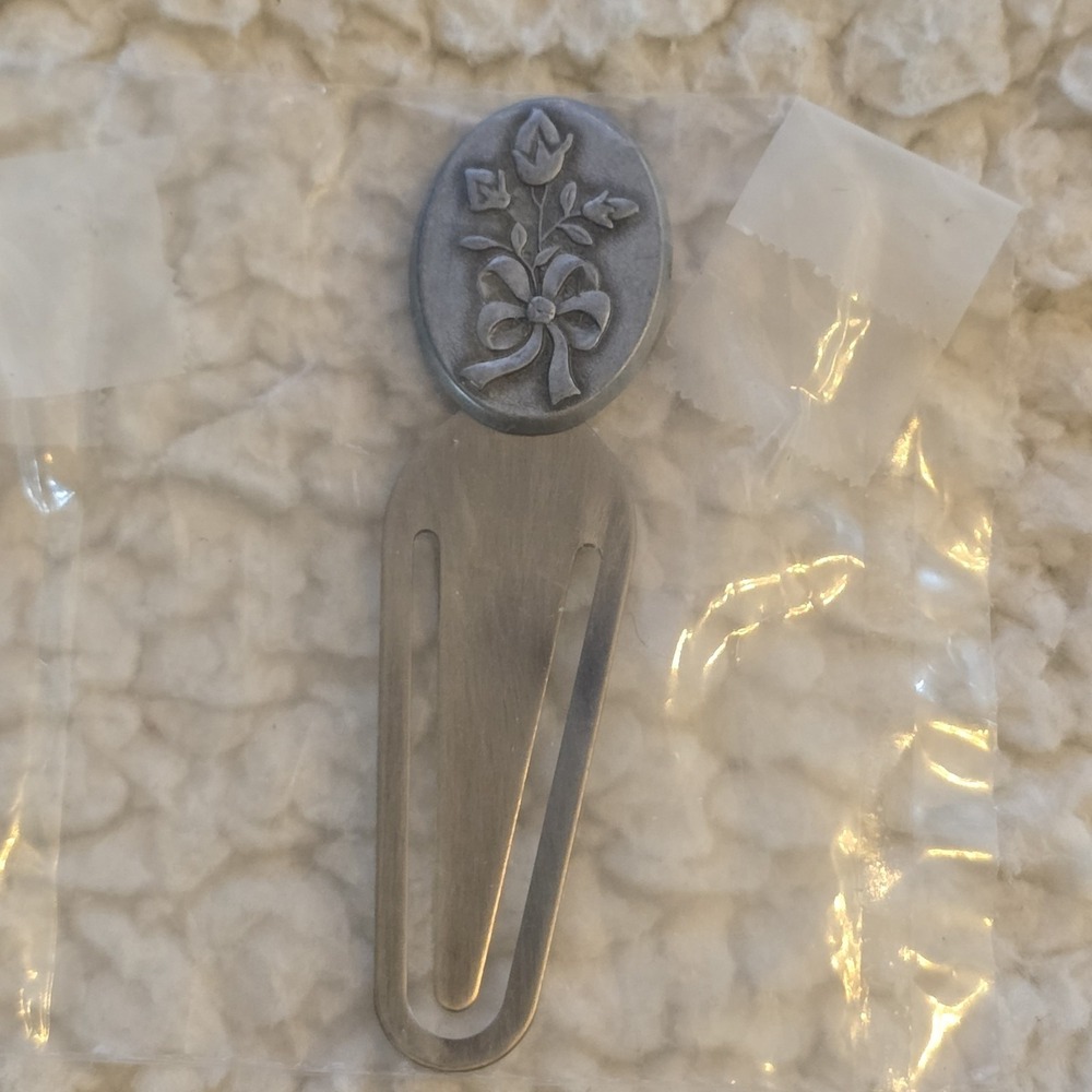 Longaberger Pewter Bookmark Horizon Of Hope Flower Floral Retired Made in USA 3"